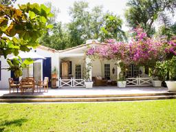 Picture of 652 NE 77Th St, Miami, FL 33138