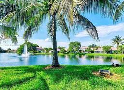 Picture of 38 Gables Blvd, Weston, FL 33326