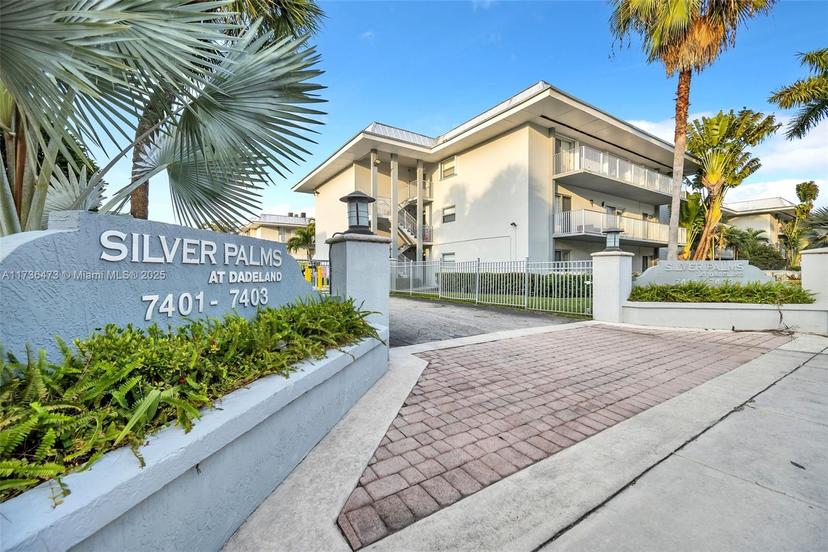 Picture of 7403 SW 82Nd St # 113N, Miami FL 33143
