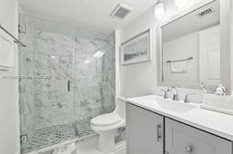 Picture of 15460 SW 284Th St # 4305, Homestead, FL 33033