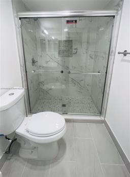Picture of 919 Hillcrest Dr # 509, Hollywood, FL 33021