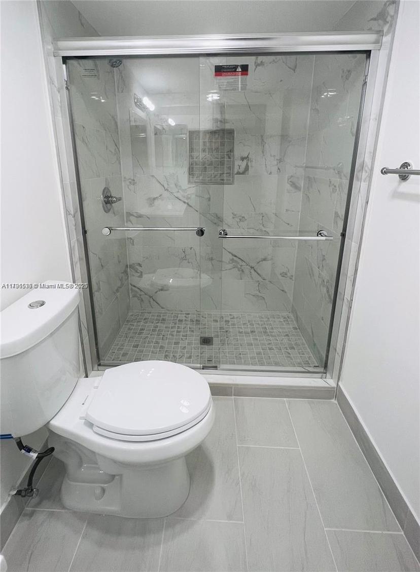 Picture of 919 Hillcrest Dr # 509, Hollywood FL 33021