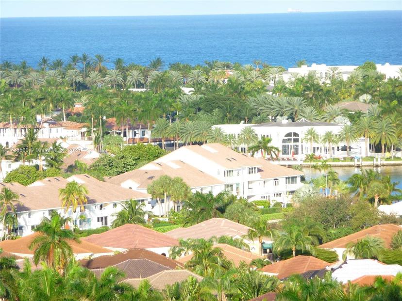 Picture of 3625 N Country Club Dr # 1602, Aventura FL 33180