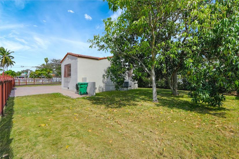 Picture of 2780 NW 6Th St, Miami FL 33125