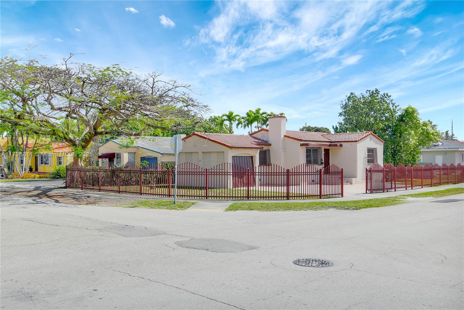 Picture of 2780 NW 6Th St, Miami, FL 33125