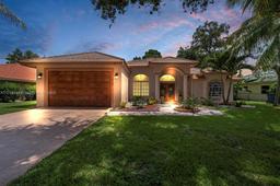 Picture of 115 Kapok Crescent, Royal Palm Beach, FL 33411