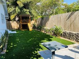 Picture of 3841 Kumquat Ave, Miami, FL 33133