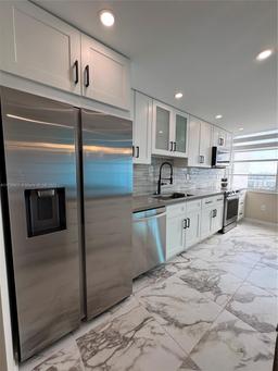 Picture of 18081 Biscayne Blvd # 1501, Aventura, FL 33160