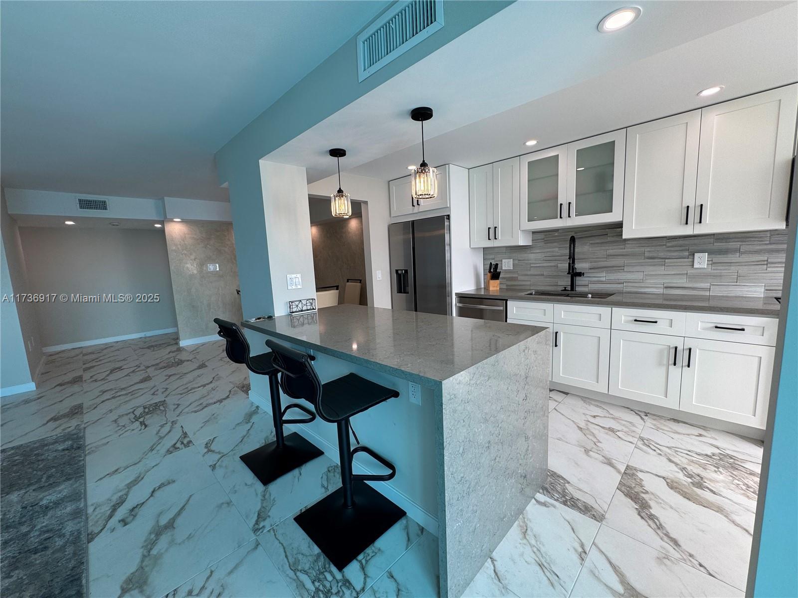 Picture of 18081 Biscayne Blvd # 1501, Aventura, FL 33160