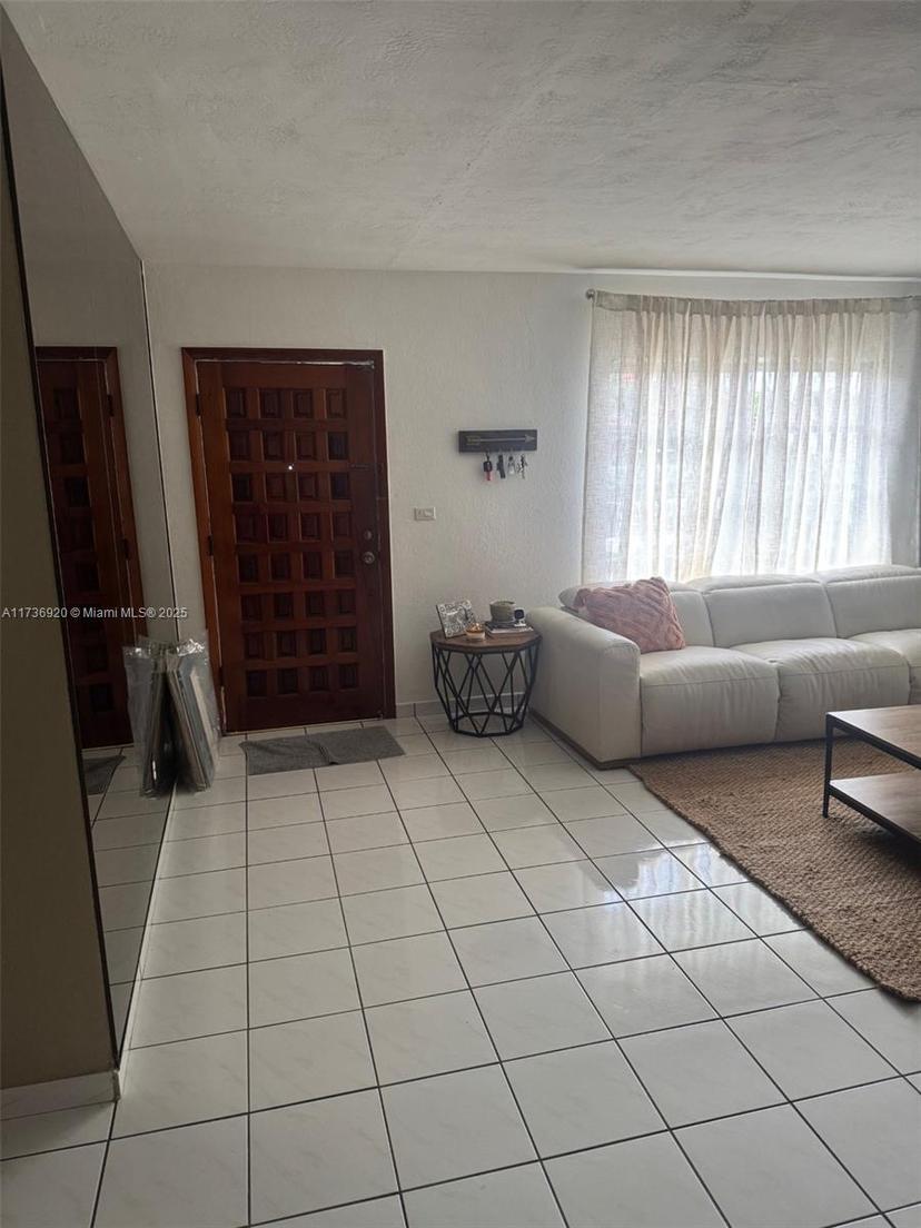 Picture of 2925 SW 127Th Ave, Miami FL 33175