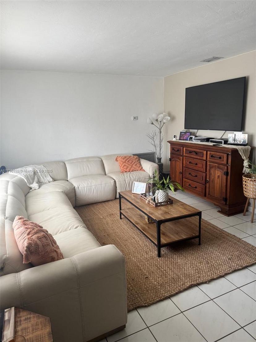 Picture of 2925 SW 127Th Ave, Miami FL 33175
