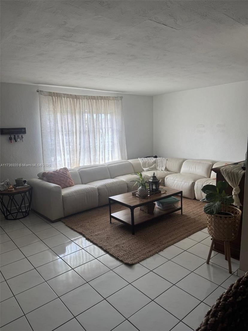 Picture of 2925 SW 127Th Ave, Miami FL 33175
