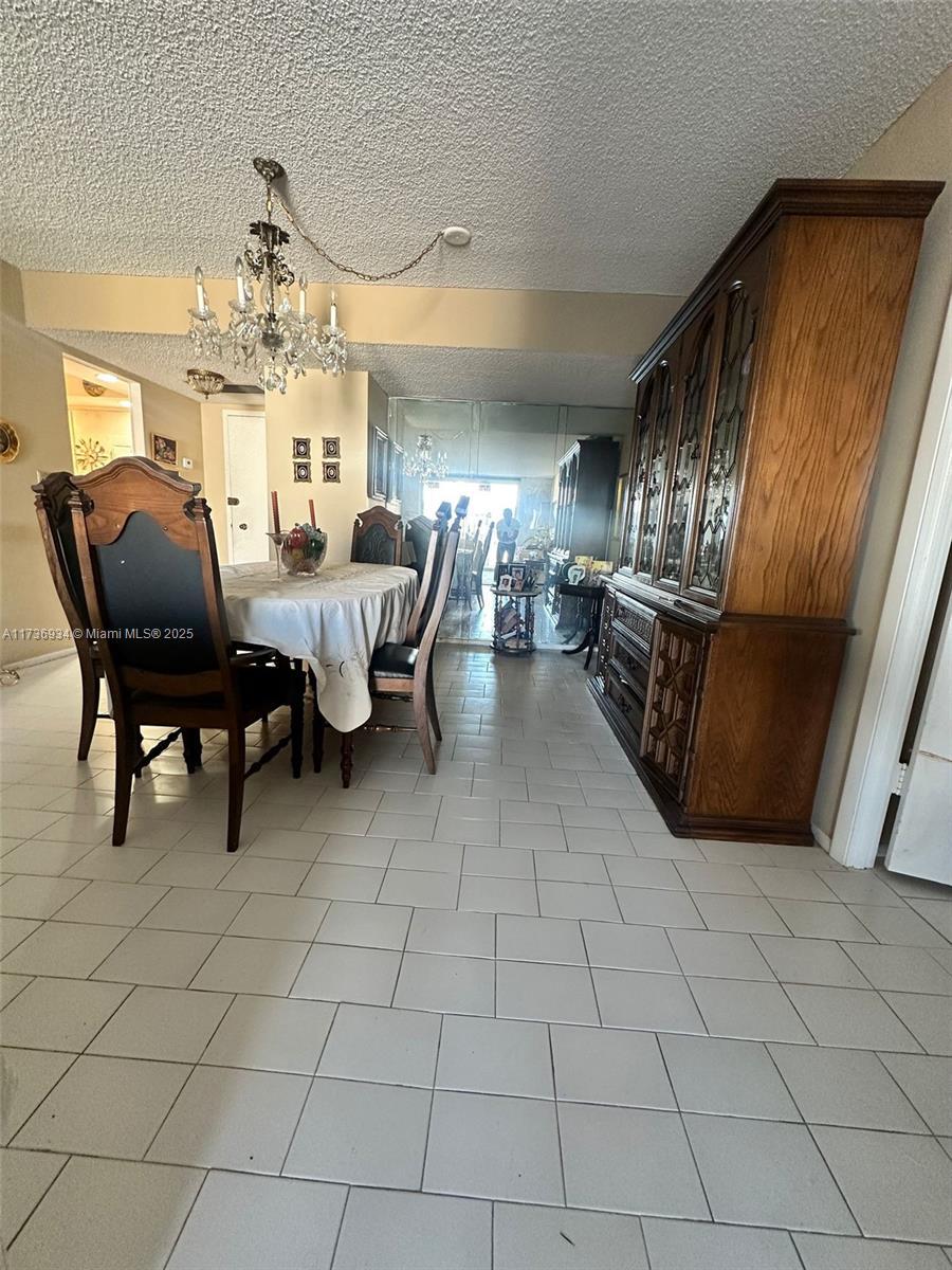 Picture of 427 Golden Isles Dr # 7E, Hallandale Beach, FL 33009