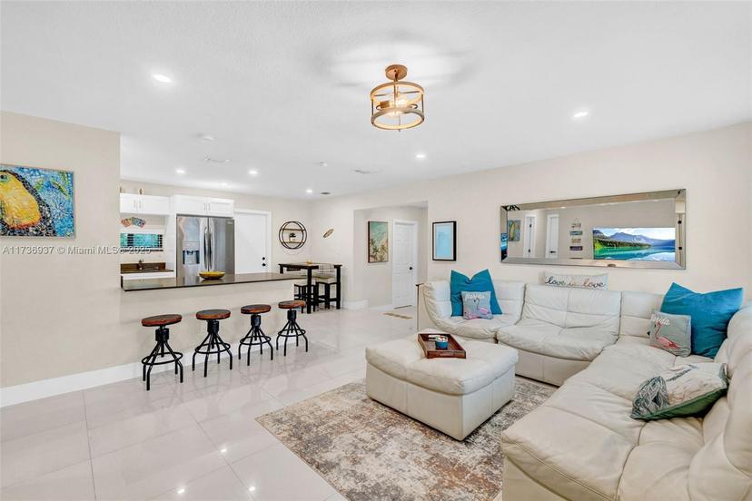 Picture of 246 NW 82Nd Ter, Miami FL 33150