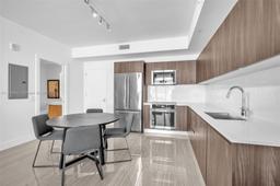 Picture of 2960 NE 207Th St # 1102, Aventura, FL 33180