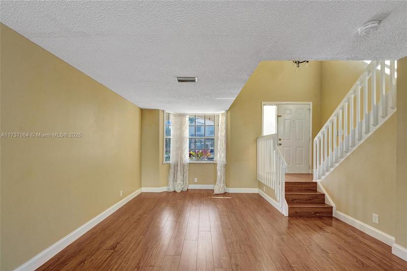Picture of 10801 NW 12Th Pl, Plantation FL 33322