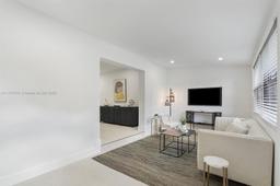 Picture of 1411 NE 41St Ct, Pompano Beach, FL 33064