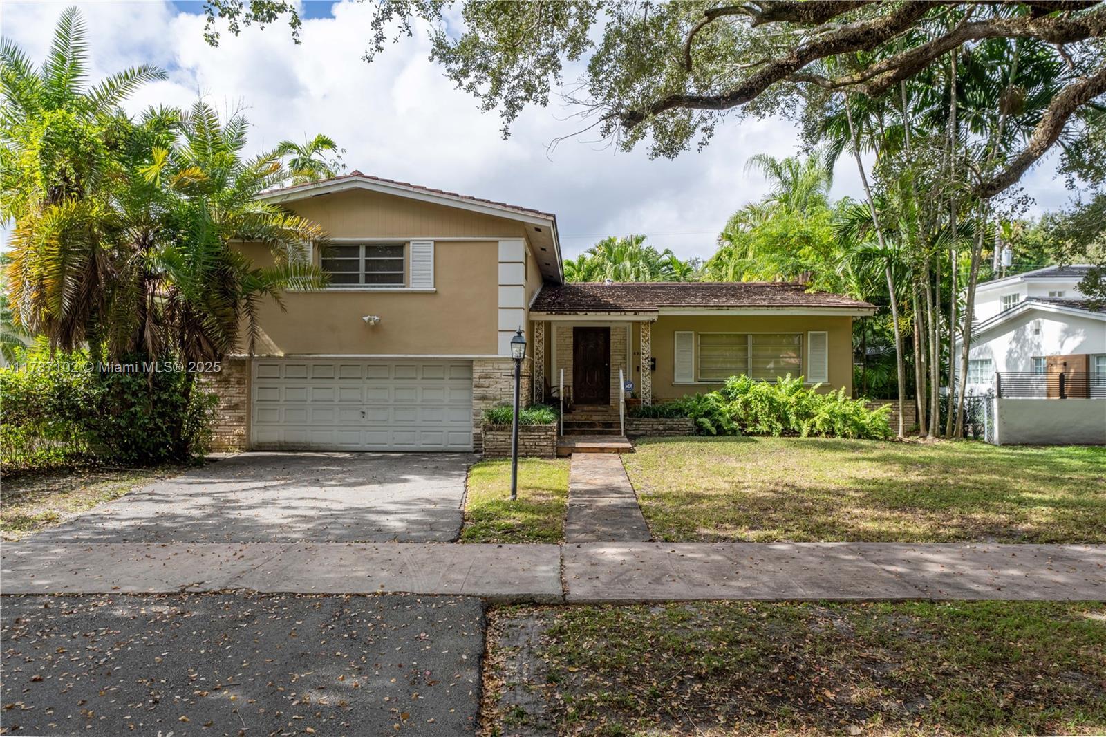 Picture of 4310 Monserrate St, Coral Gables, FL 33146