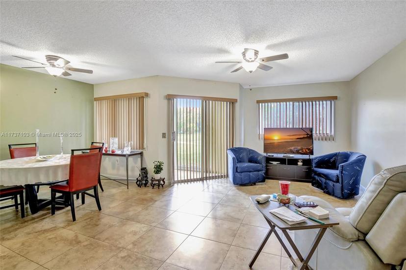 Picture of 12650 SW 15Th St # 111F, Pembroke Pines FL 33027
