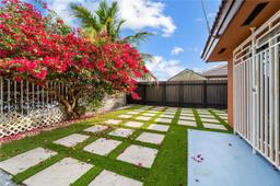 Picture of 3431 SW 156Th Ct, Miami, FL 33185