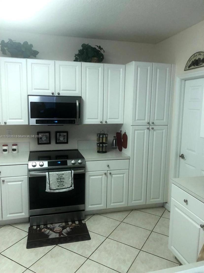 Picture of 11378 NW 72Nd Ter, Doral FL 33178