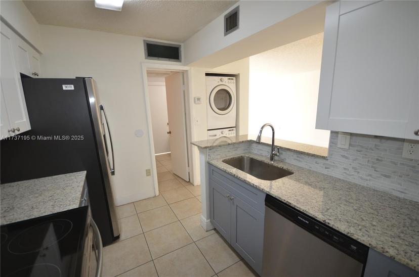 Picture of 15201 SW 80Th St # 207, Miami FL 33193