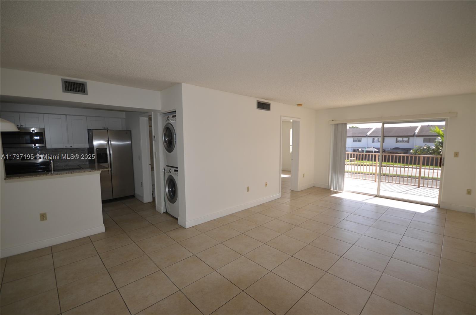 Picture of 15201 SW 80Th St # 207, Miami, FL 33193
