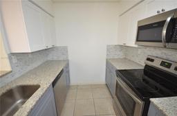 Picture of 15201 SW 80Th St # 207, Miami, FL 33193
