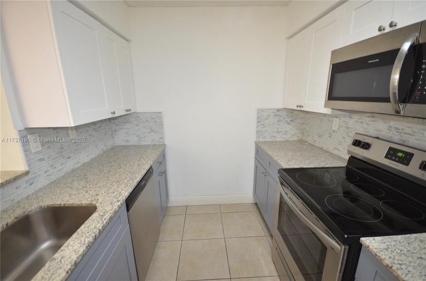 Picture of 15201 SW 80Th St # 207, Miami FL 33193