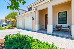 Picture of 19115 NE 8Th Ct, Miami, FL 33179