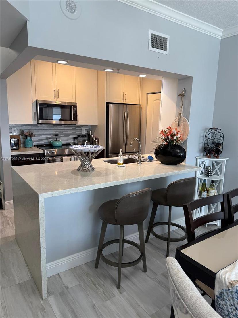 Picture of 3020 NE 32Nd Ave # 618, Fort Lauderdale FL 33308