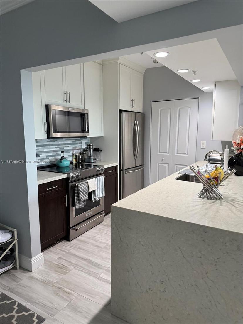 Picture of 3020 NE 32Nd Ave # 618, Fort Lauderdale FL 33308