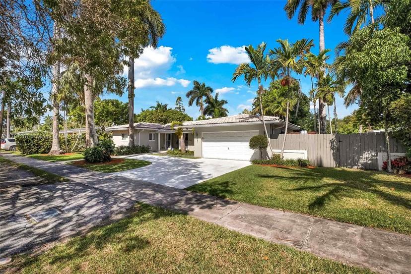 Picture of 461 NE 115Th St, Miami FL 33161