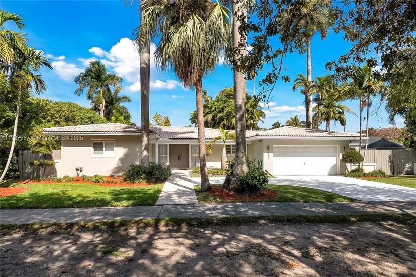 Picture of 461 NE 115Th St, Miami FL 33161