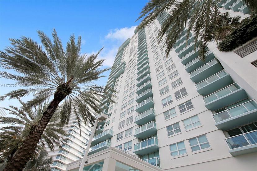 Picture of 650 West Ave # 2203, Miami Beach FL 33139