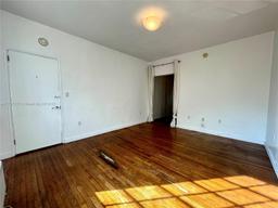 Picture of 741 15Th St # 12, Miami Beach, FL 33139