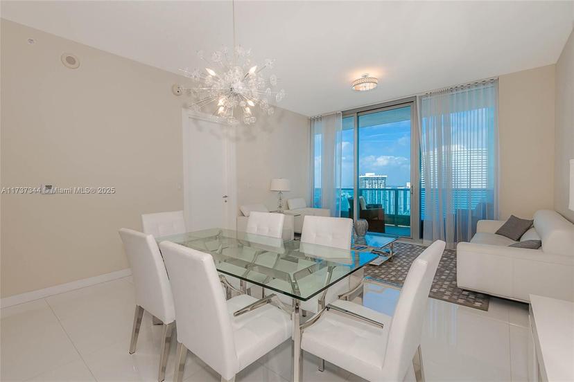 Picture of 200 Biscayne Boulevard Way # 5109, Miami FL 33131