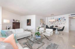 Picture of 3725 S Ocean Dr # 1221, Hollywood, FL 33019