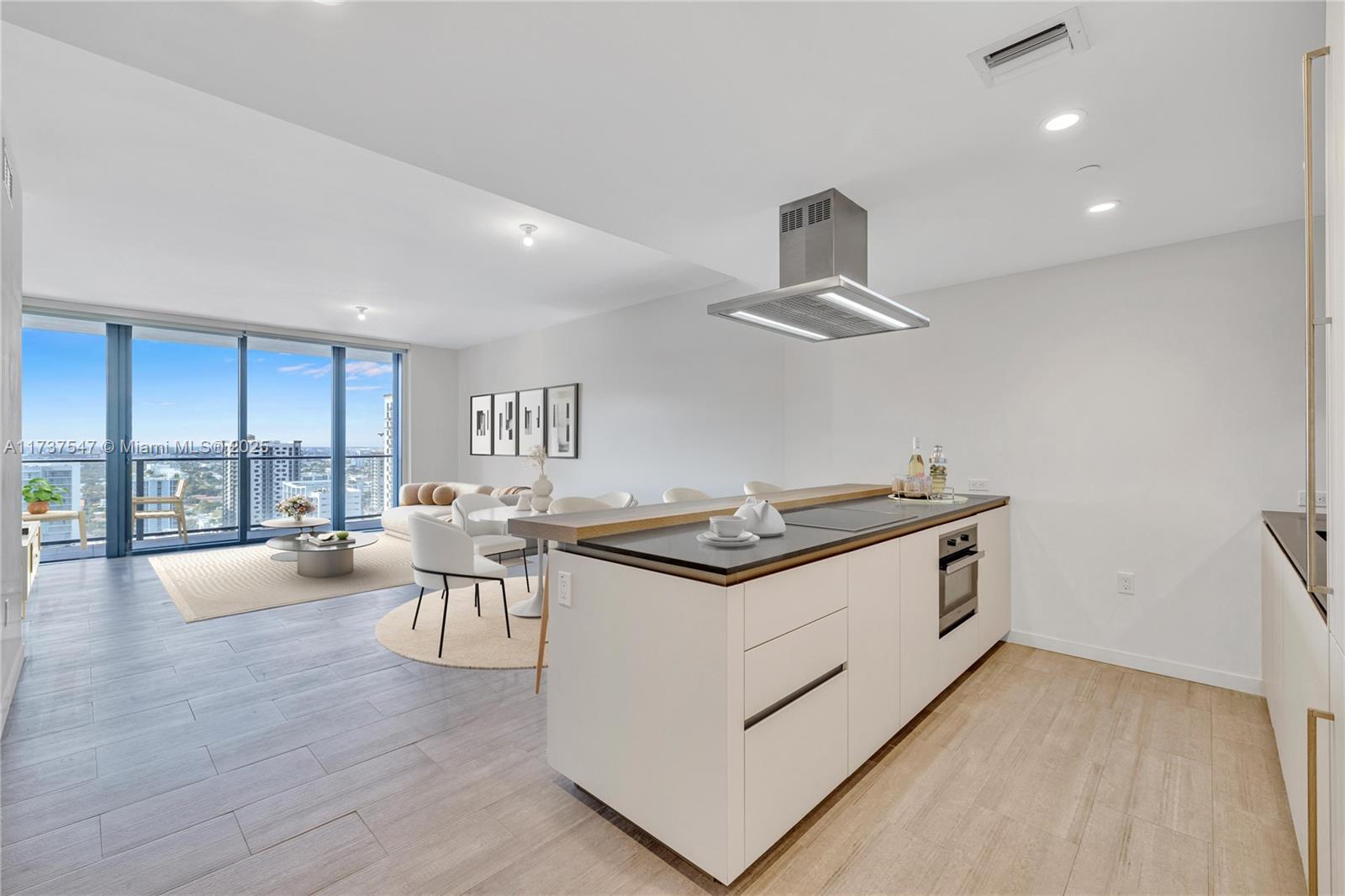 Picture of 1000 Brickell Plz # 3108, Miami, FL 33131