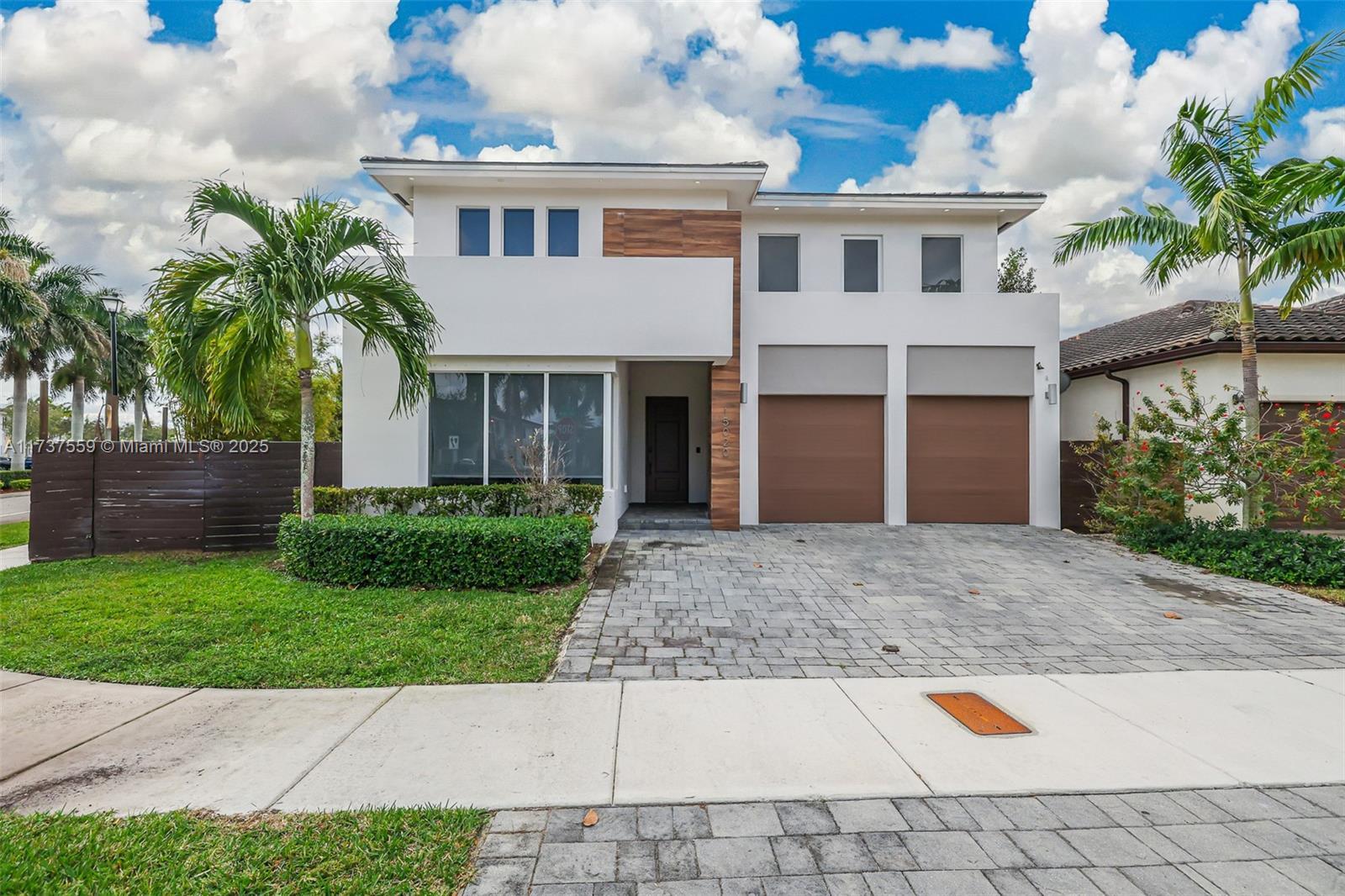Picture of 15020 SW 176Th Ter, Miami, FL 33187