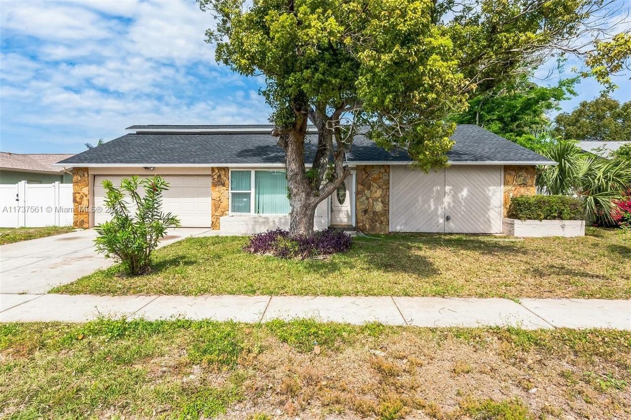 Picture of 7403 Foxbloom Dr, New Port Richey, FL 34668