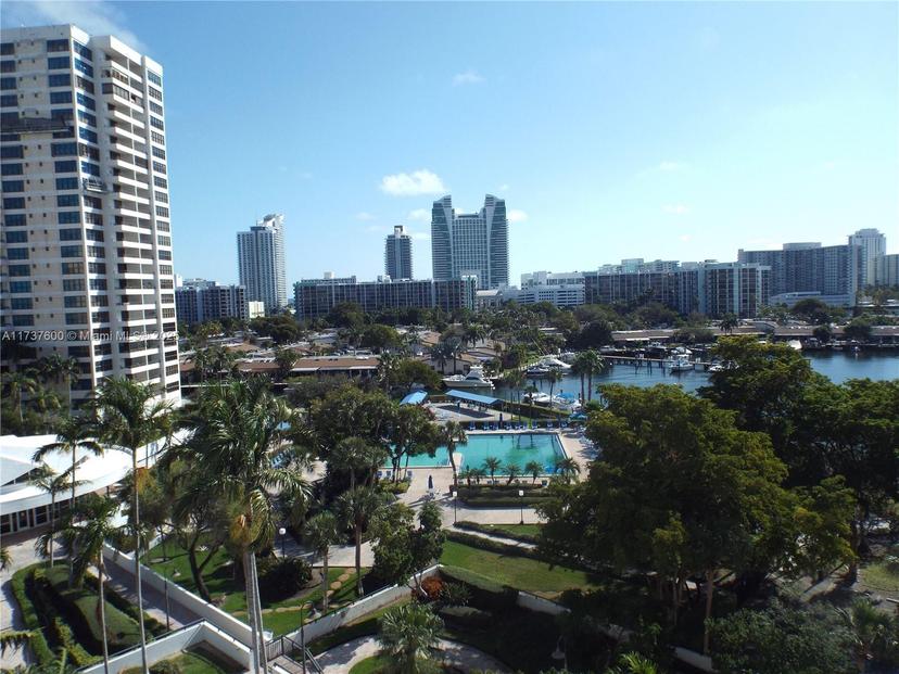 Picture of 500 Three Islands Blvd # 504, Hallandale Beach FL 33009