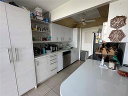 Picture of 18181 NE 31St Ct # 705, Aventura, FL 33160