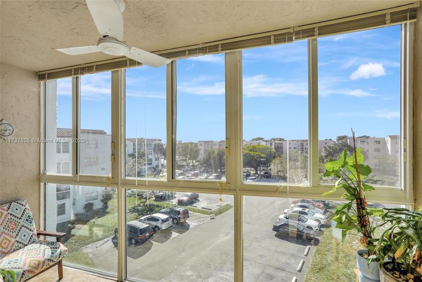 Picture of 2860 Somerset Dr # 409K, Lauderdale Lakes FL 33311