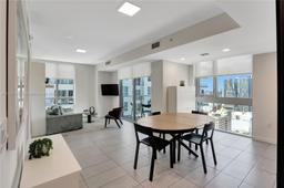 Picture of 227 NE 2Nd St # 3002, Miami, FL 33132