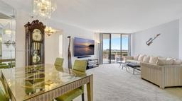 Picture of 3610 Yacht Club Dr # 1112, Aventura, FL 33180