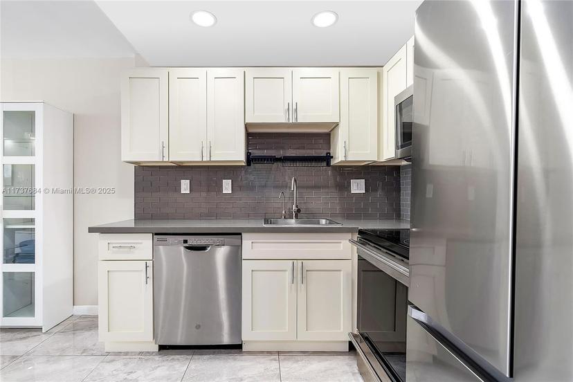 Picture of 200 172Nd St # 404, Sunny Isles Beach FL 33160