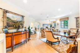 Picture of 2761 Center Ct Dr # 20, Weston, FL 33332