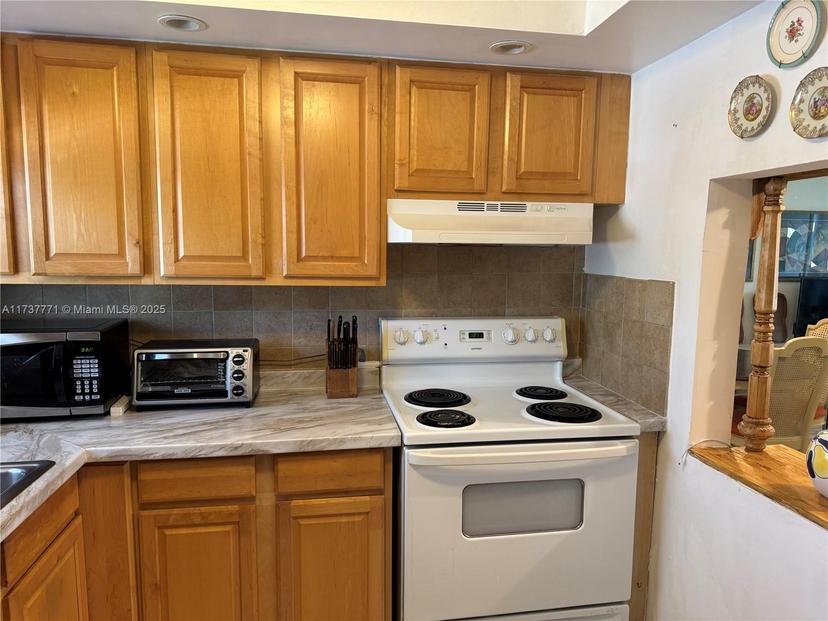 Picture of 2741 N Pine Island Rd # 108, Sunrise FL 33322
