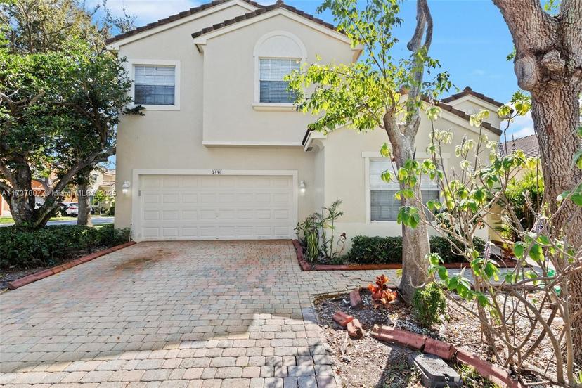 Picture of 7450 NW 21St Pl, Pembroke Pines FL 33024